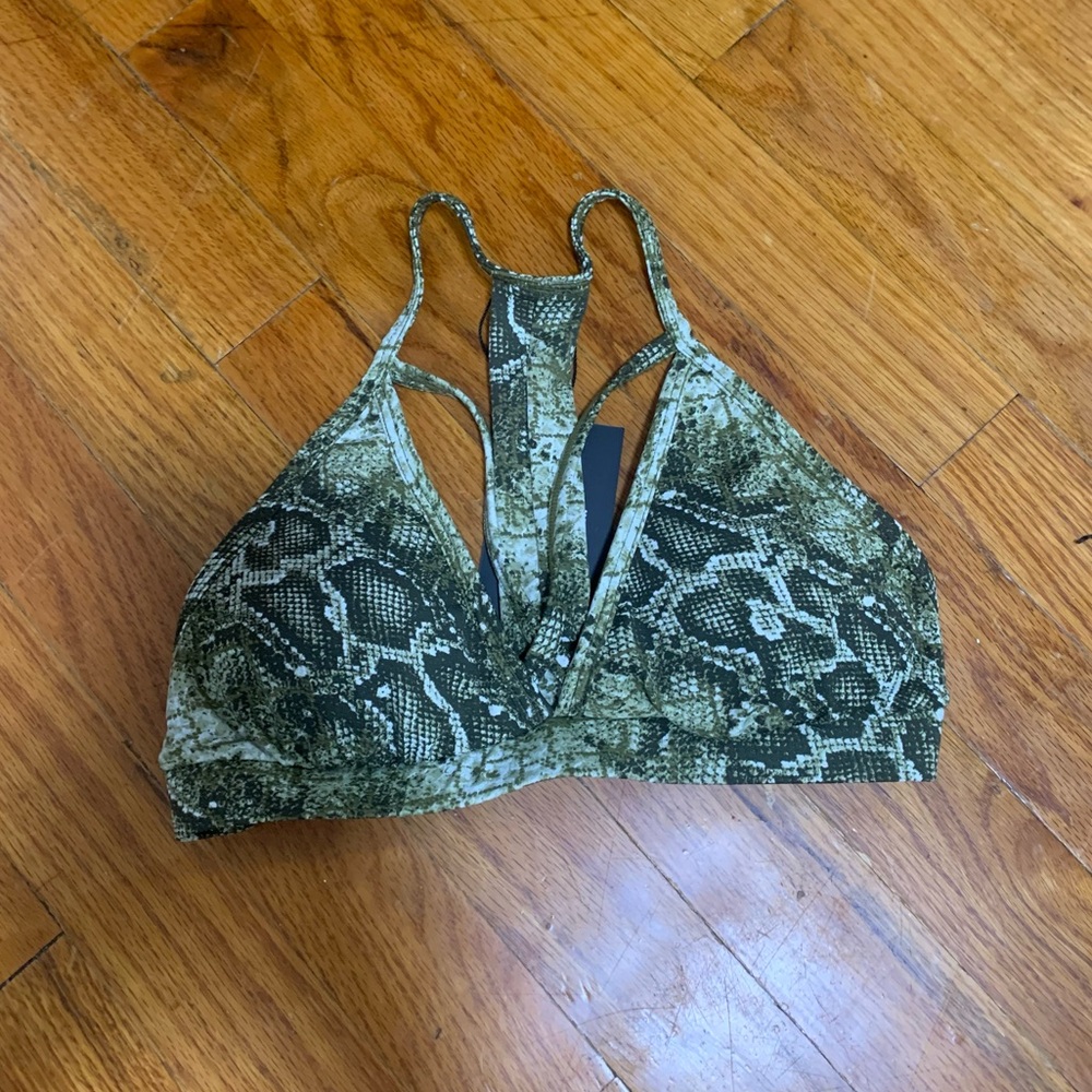 LiCi Fit Green Snake Print Sports Bra